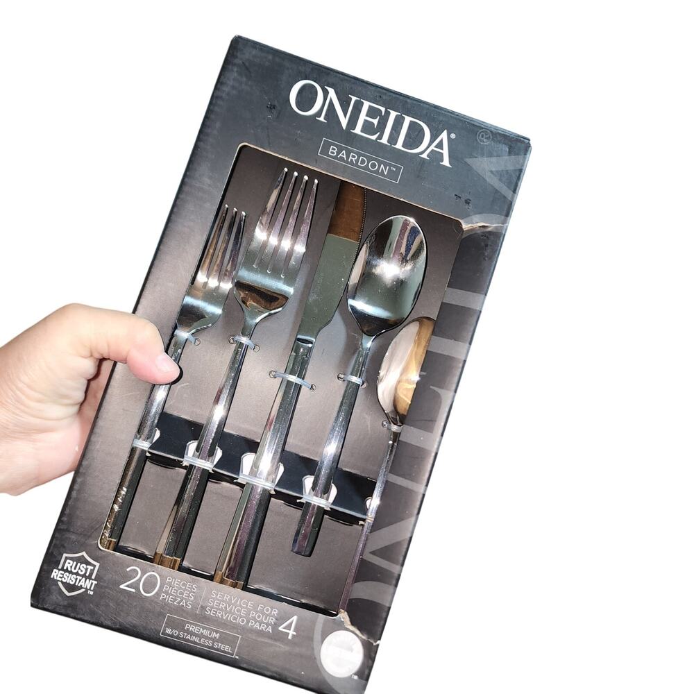 ONIEDA NWT BARDON 20 PIECE FLATWARE SET  Service FOR 4